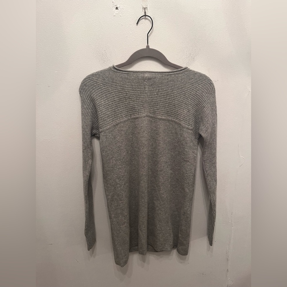 Tory Burch Cashmere Crewneck Pullover Sweater Size XS Gray